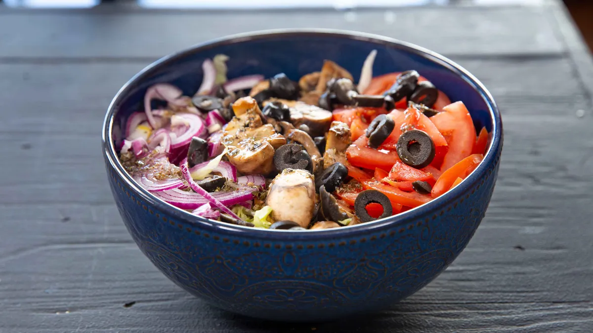 Protein Dolu Hafiflik: Günün Her Öğününe Uygun Mantar Salatası