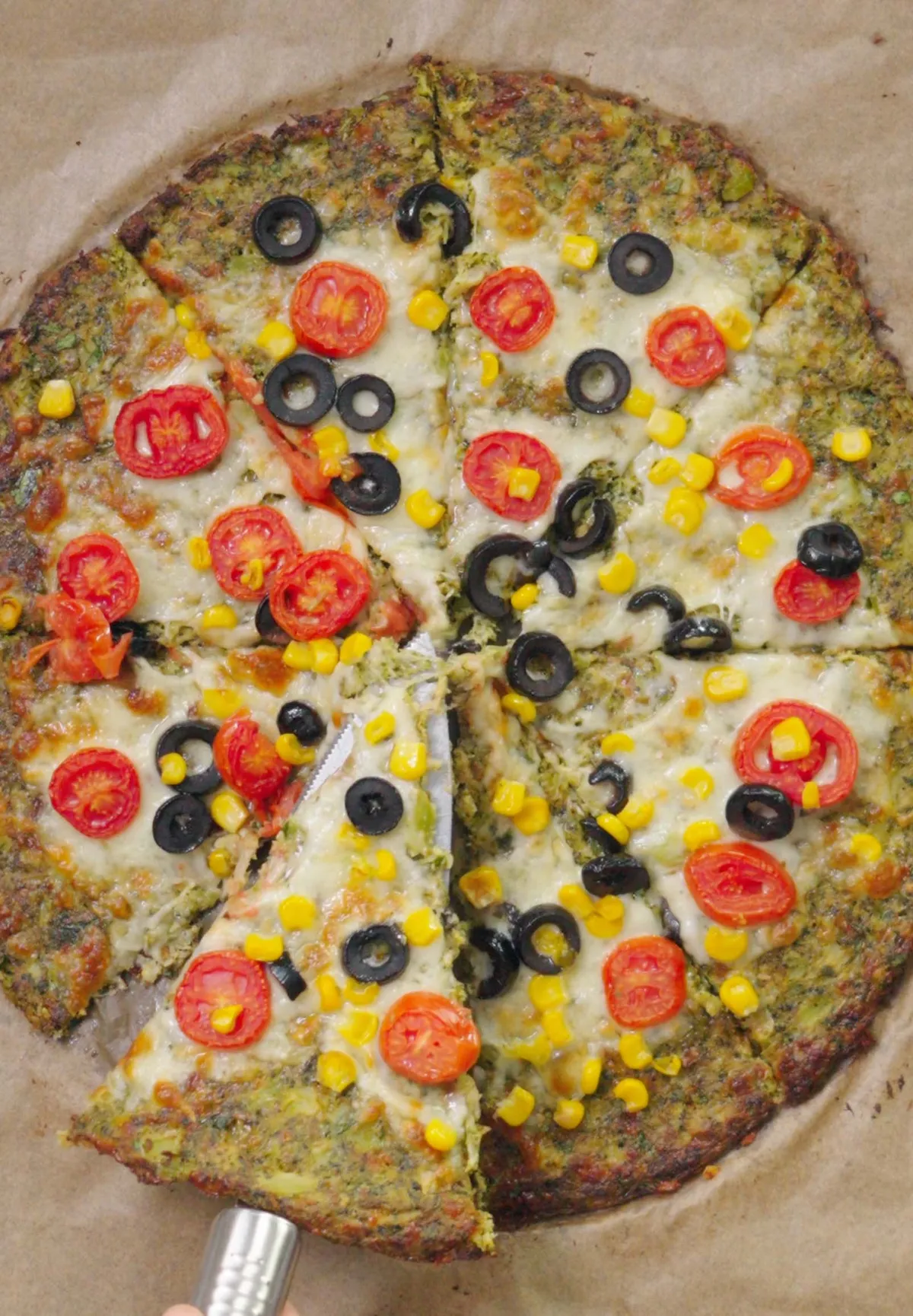 Hamursuz Pizza Olur mu? Brokoli Pizza Tarifini Çok Seveceksin! 🍕