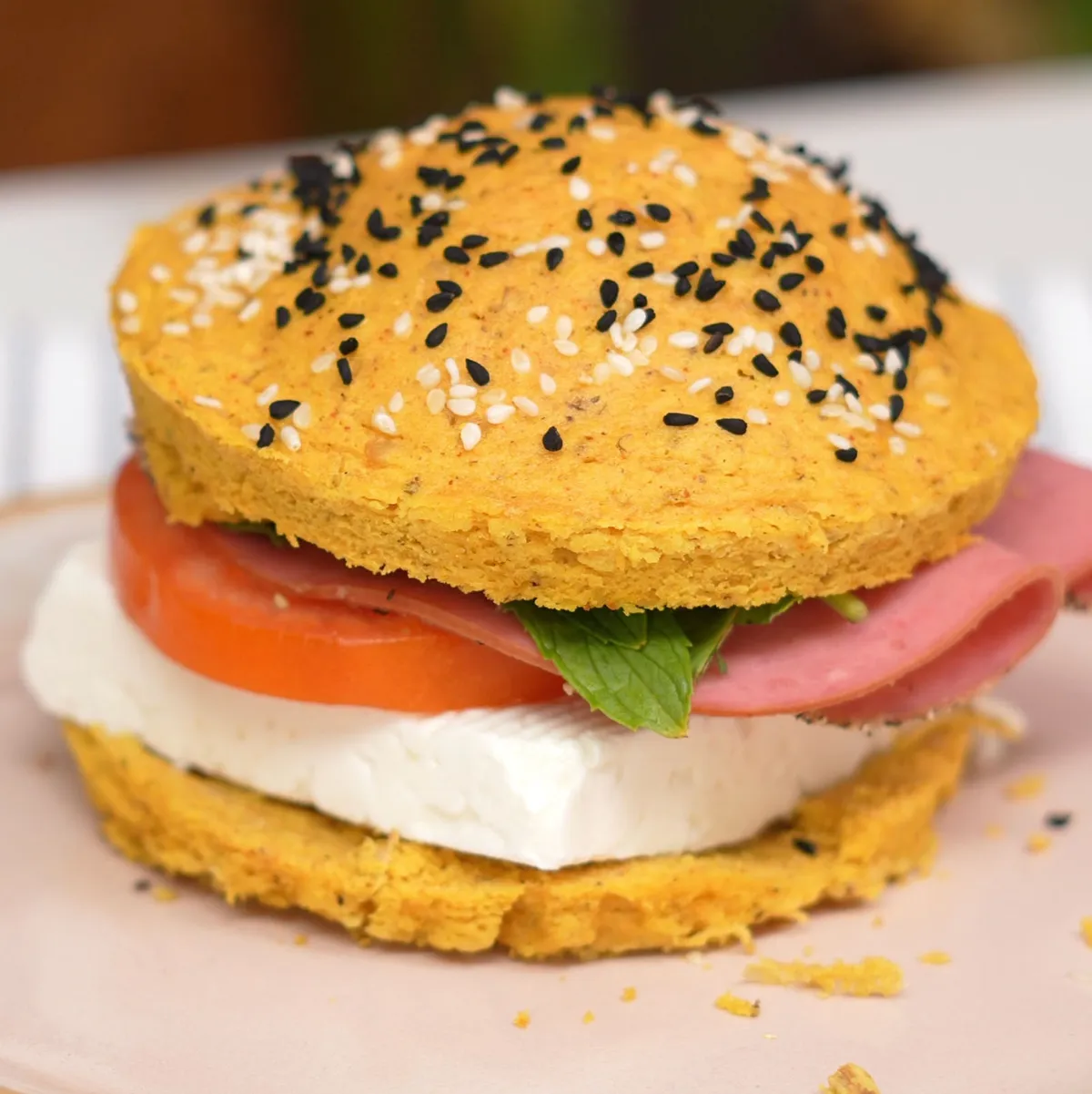 5 Dakikada Glutensiz Ekmek Tarifi: Nohut Ekmeği Nasıl Yapılır?